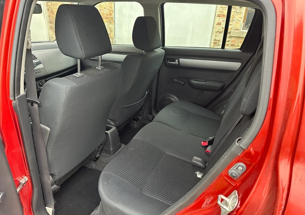 Suzuki Swift cena 14800 przebieg: 131000, rok produkcji 2007 z Jędrzejów małe 172